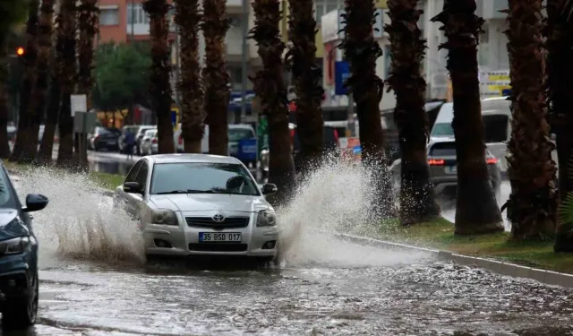 Şiddetli yağış uyarısı! Bir ilde daha okullar tatil edildi…