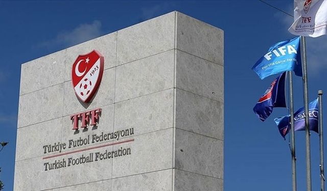 Kriz derinleşti: TFF Yönetim Kurulu seçim kararı için masaya oturuyor!