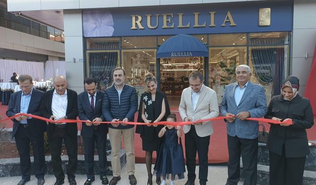 Ruellia’nın Kentplus Mağazası törenle açıldı