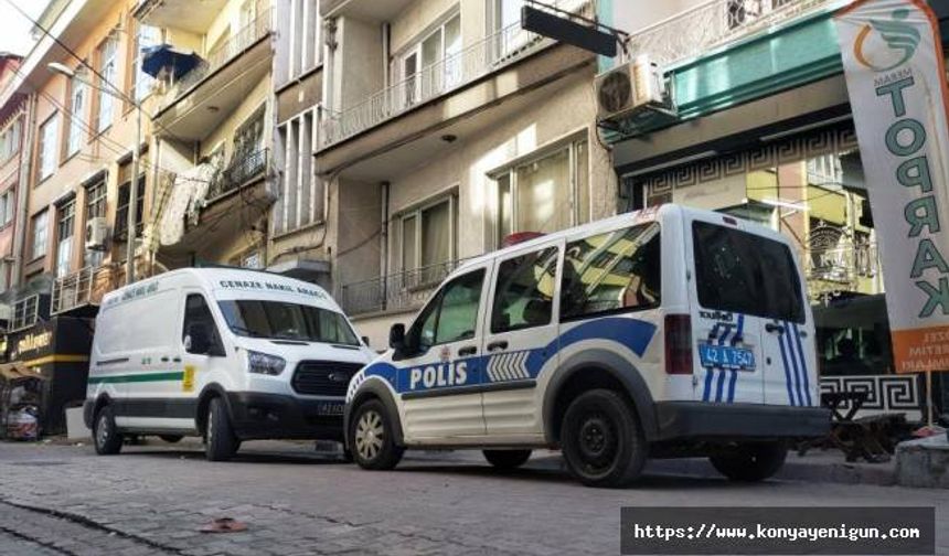 Konya'da yabancı uyruklu kadın evinde bıçaklanmış halde bulundu