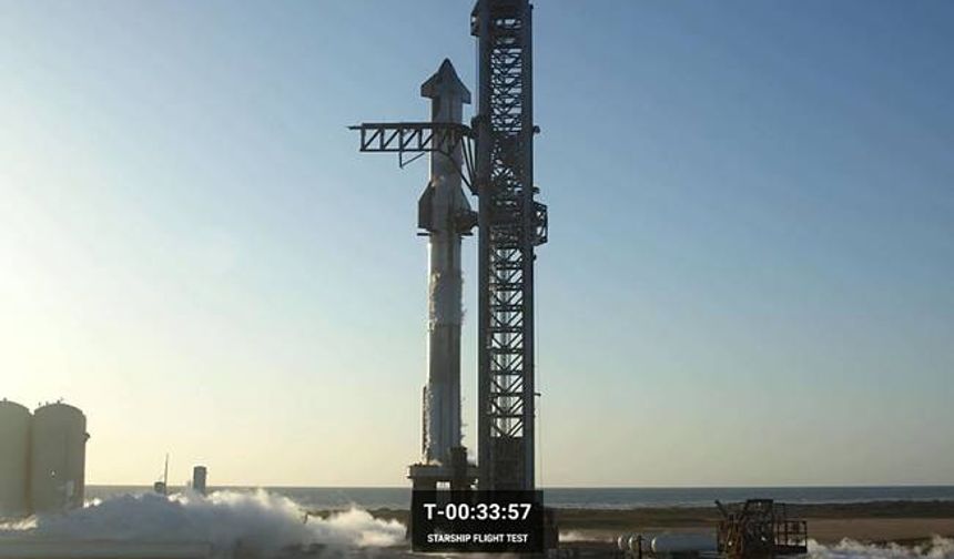 SpaceX roketinin ilk fırlatma girişimi ertelendi