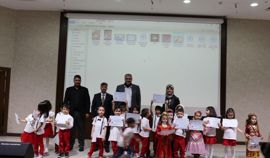Minikler mezuniyet heyecanı yaşadı