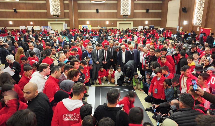 Karatay’da robotlar yarışıyor