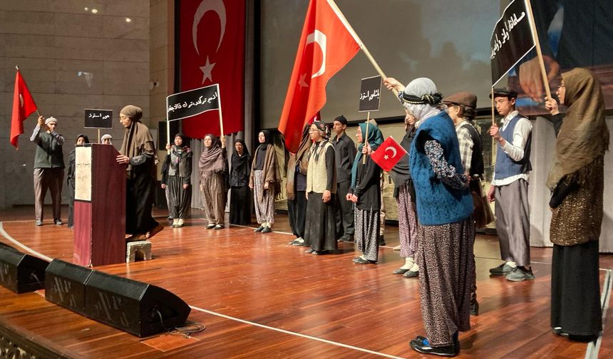 Konya'da 12 Mart İstiklal Marşı'nın Kabulü düzenlenen törenle kutlandı