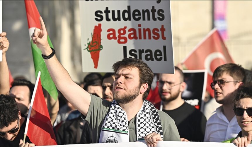 Öğrenciler Filistin için nöbette