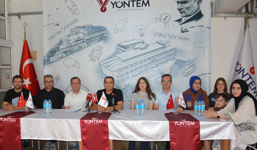 LGS’ de, Yöntem Öğrencisi Zeynep Ela Baş Türkiye birincilerinden oldu