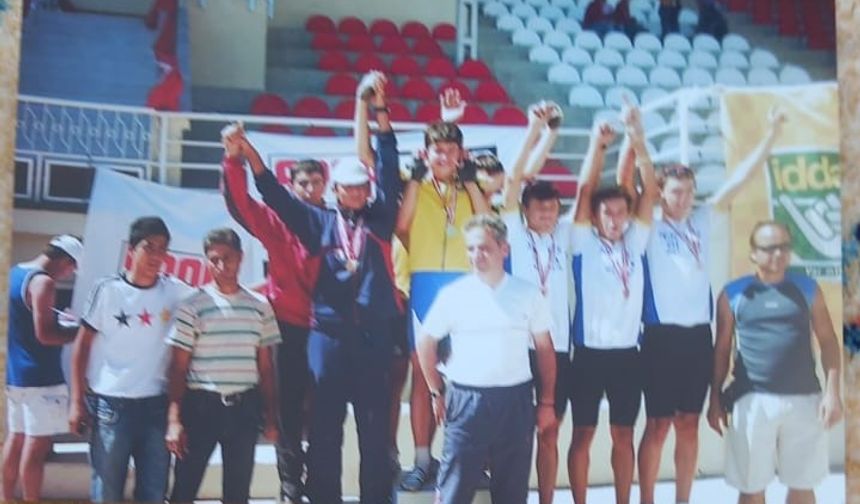 ÖMRÜMÜ BİSİKLET SPORUNA VERDİM