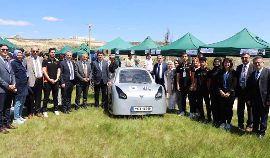 NEÜ'de geleceğin Mühendisleri Gençlik Festivali'nde buluştu