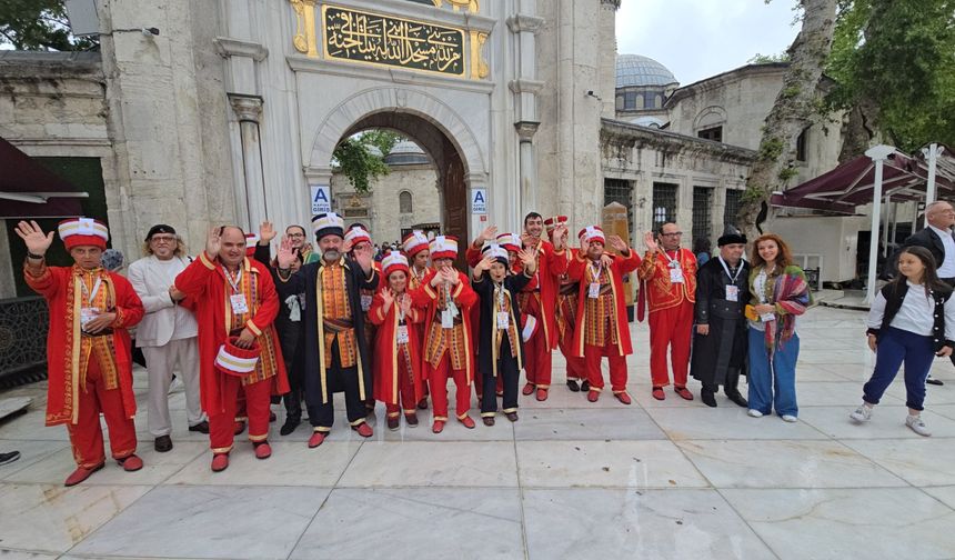 Konya Büyükşehir, engelliler haftası etkinlikleriyle gönülleri fethediyor