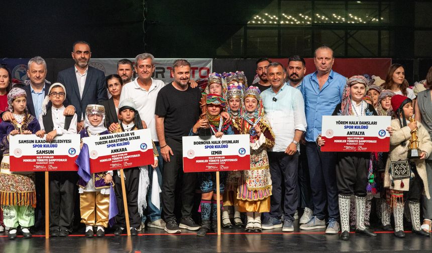 Minik dansçılar Türkiye Şampiyonası’nda Konya'yı gururlandırdı