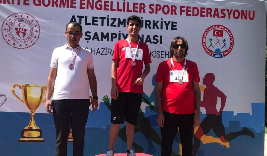 Engelsiz atletlerden Konya’ya madalya