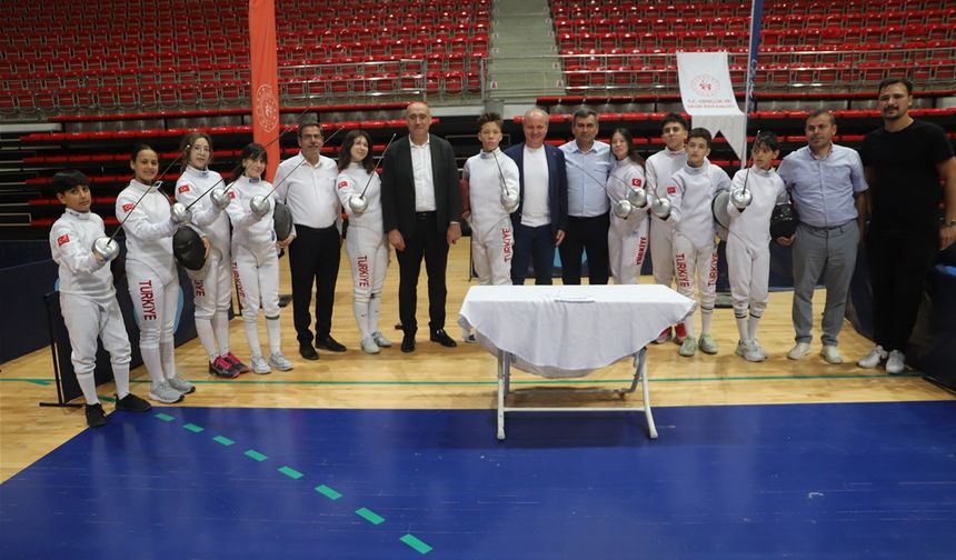 GSB Spor Okulları coşkuyla açıldı