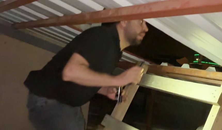 Aksaray'da gece yarısı hırsız alarmı! Polis apartmanı kat kat aradı