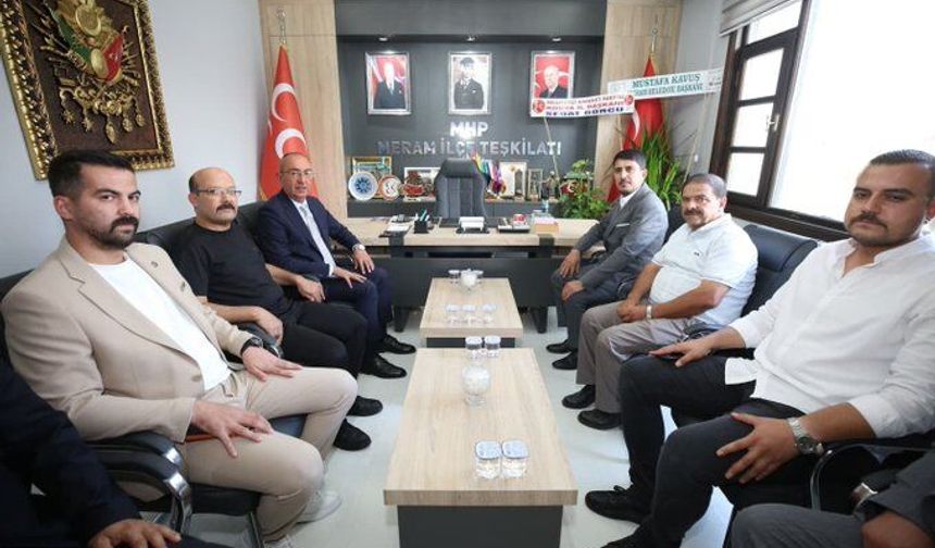 Başkan Kavuş’tan MHP Meram İlçe Teşkilatı’na ziyaret