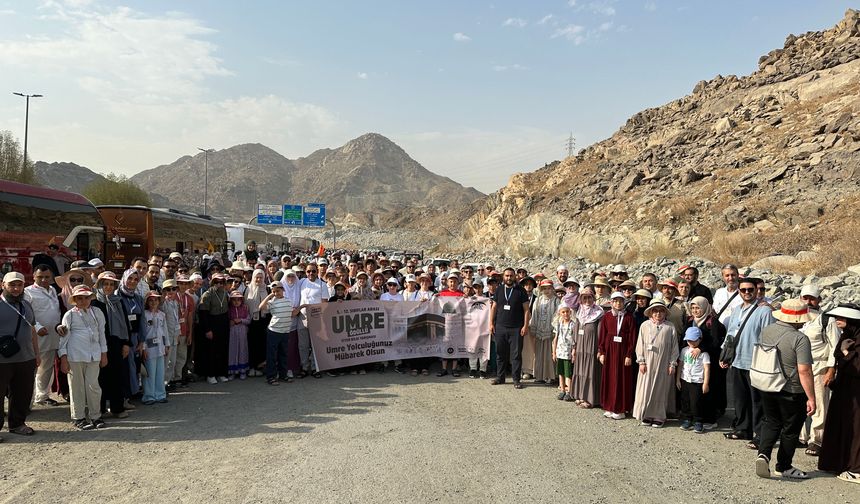 Konya Büyükşehir’in umre ödüllü siyer yarışması kafilesi yurda döndü