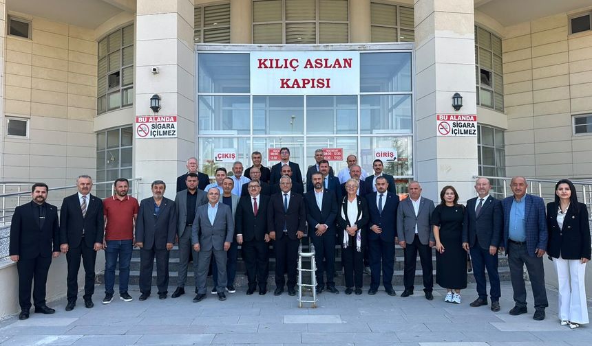 MHP Konya il yönetimi mazbatalarını aldı