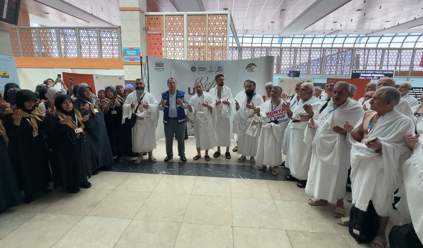 Büyükşehir'in ücretsiz umre programında ikinci kafile uğurlandı