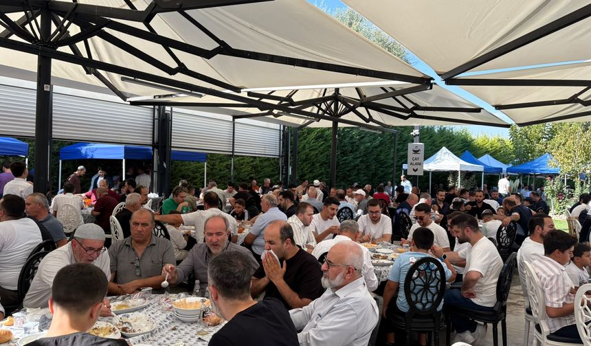 Berra Topatan ve Osman Kanarya bir ömür mutluluğa "Evet" dedi!