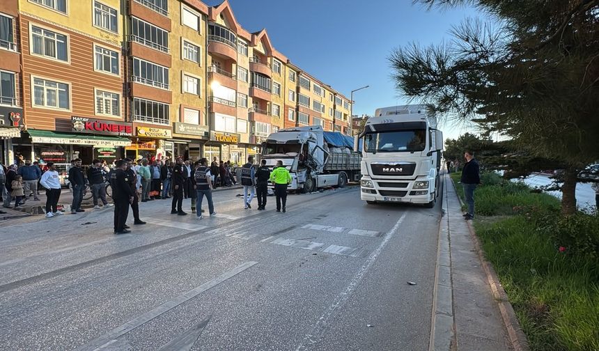 Konya’da zincirleme kaza! Yaralı var…