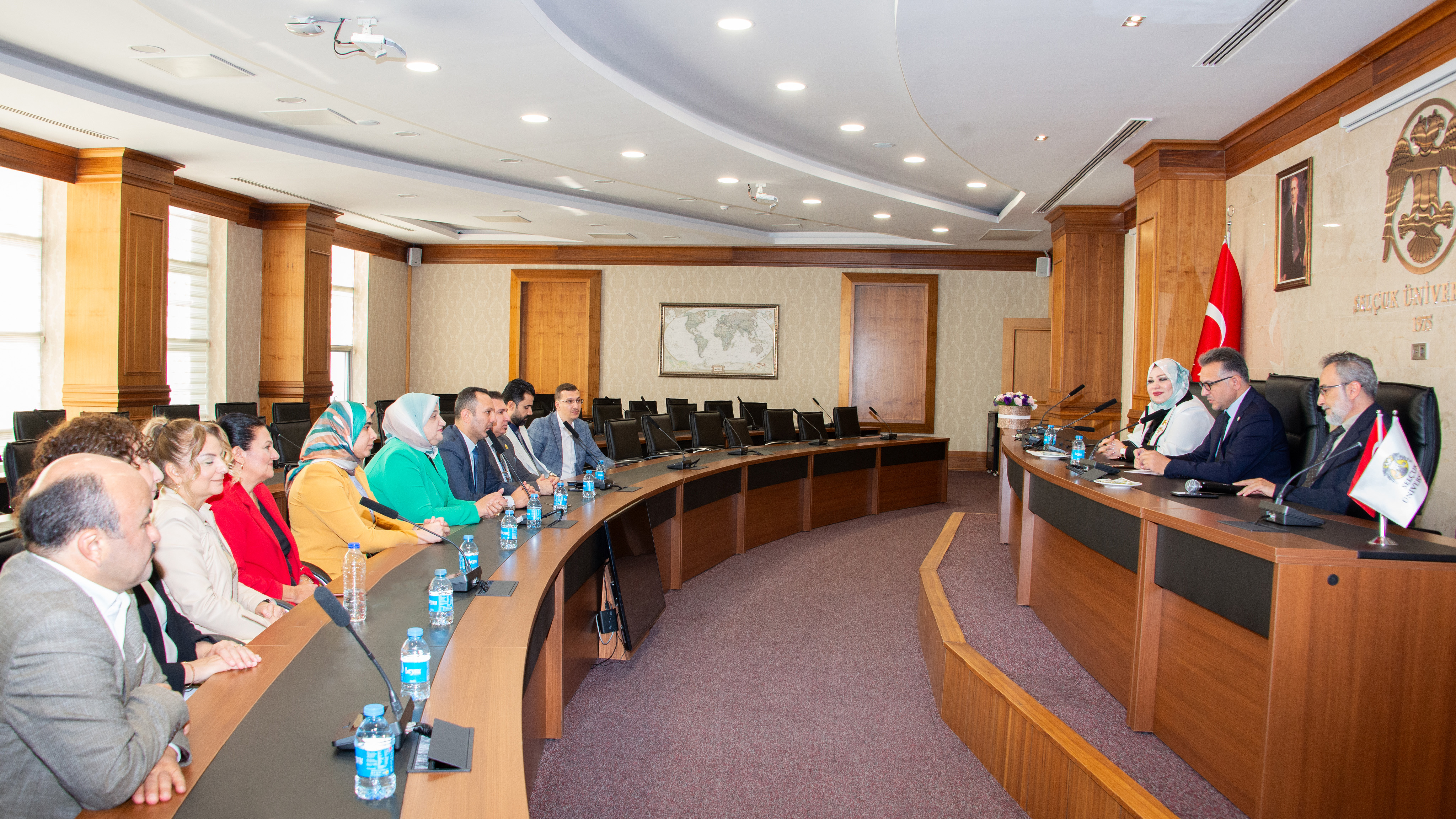 Irak Kuzey Teknik Üniversitesi heyeti, Selçuk Üniversitesini ziyaret etti (2)
