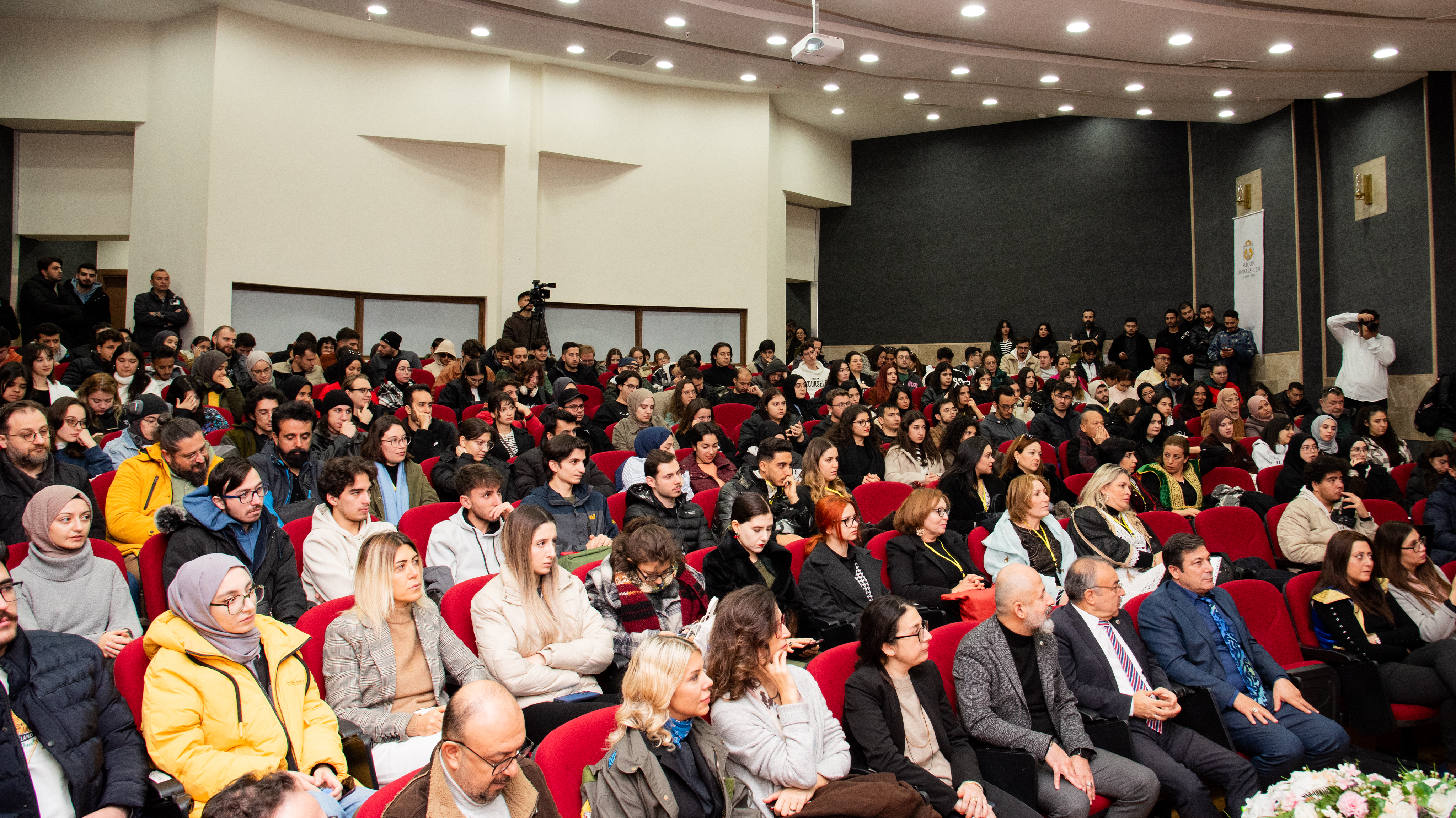 Selçuk Üniversitesinde uluslararası konferans, workshop ve sergi etkinliği (4) (1)