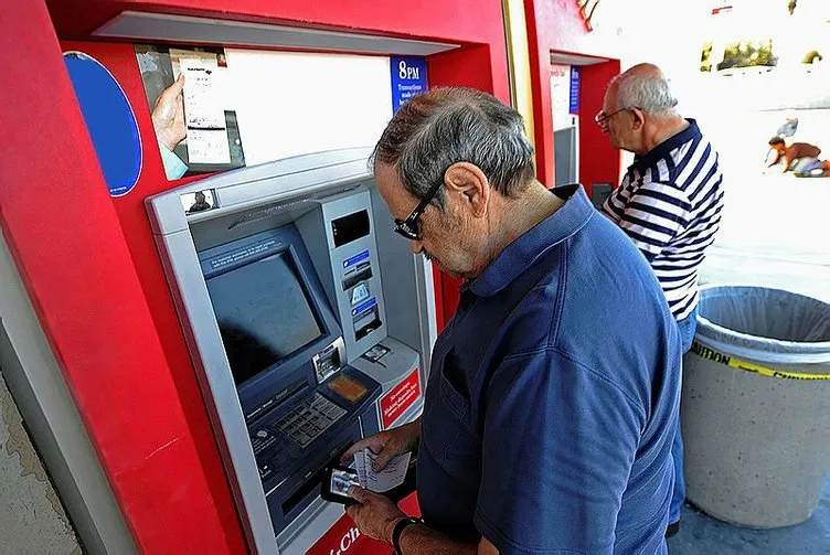 0x0-emekliye-yeni-ek-zamla-hesaplar-degisti-kim-ne-kadar-alacak-iste-milyonlarin-merak-ettigi-o-tablo-1706154835254