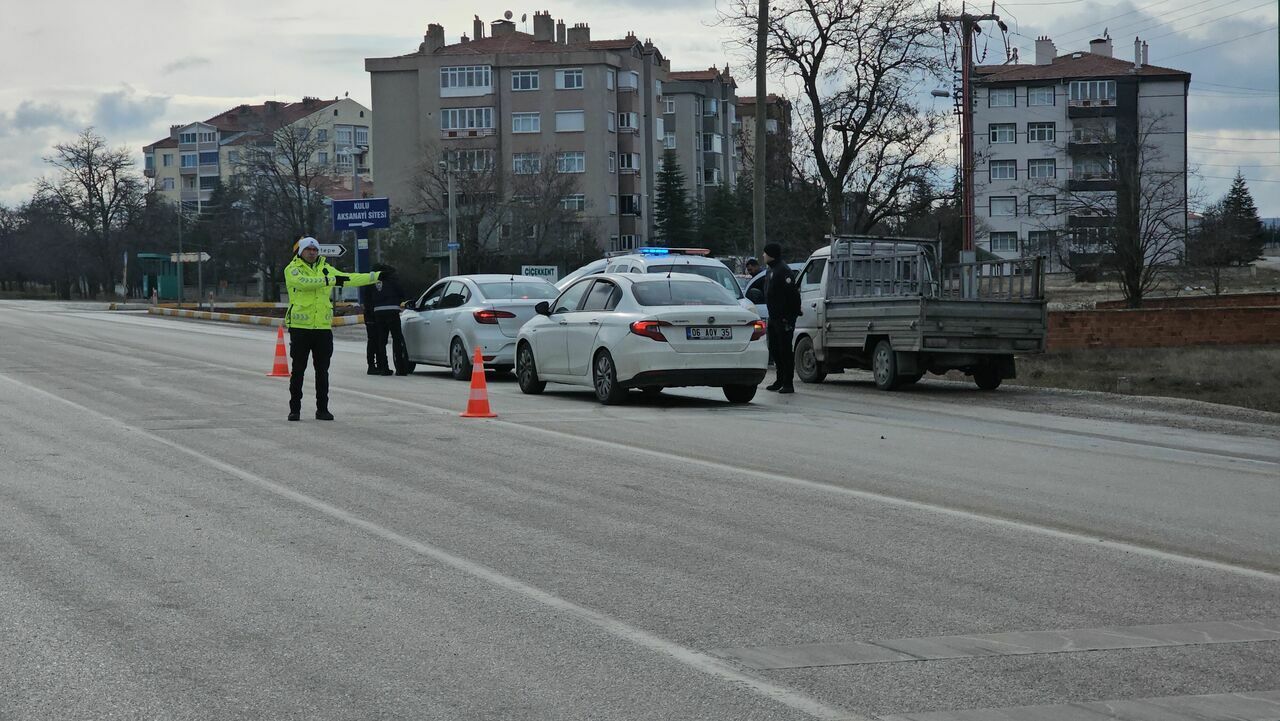 AA-20240127-33543685-33543680-KULUDA_ASAYIS_VE_TRAFIK_DENETIMI_YAPILDI