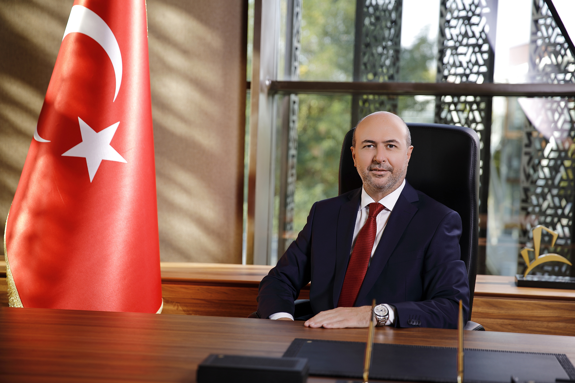 Baskan Ahmet Pekyatirmaci (7)