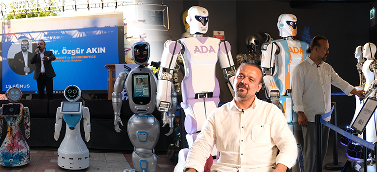 Dr Ozgur Akin Robotic Mobil