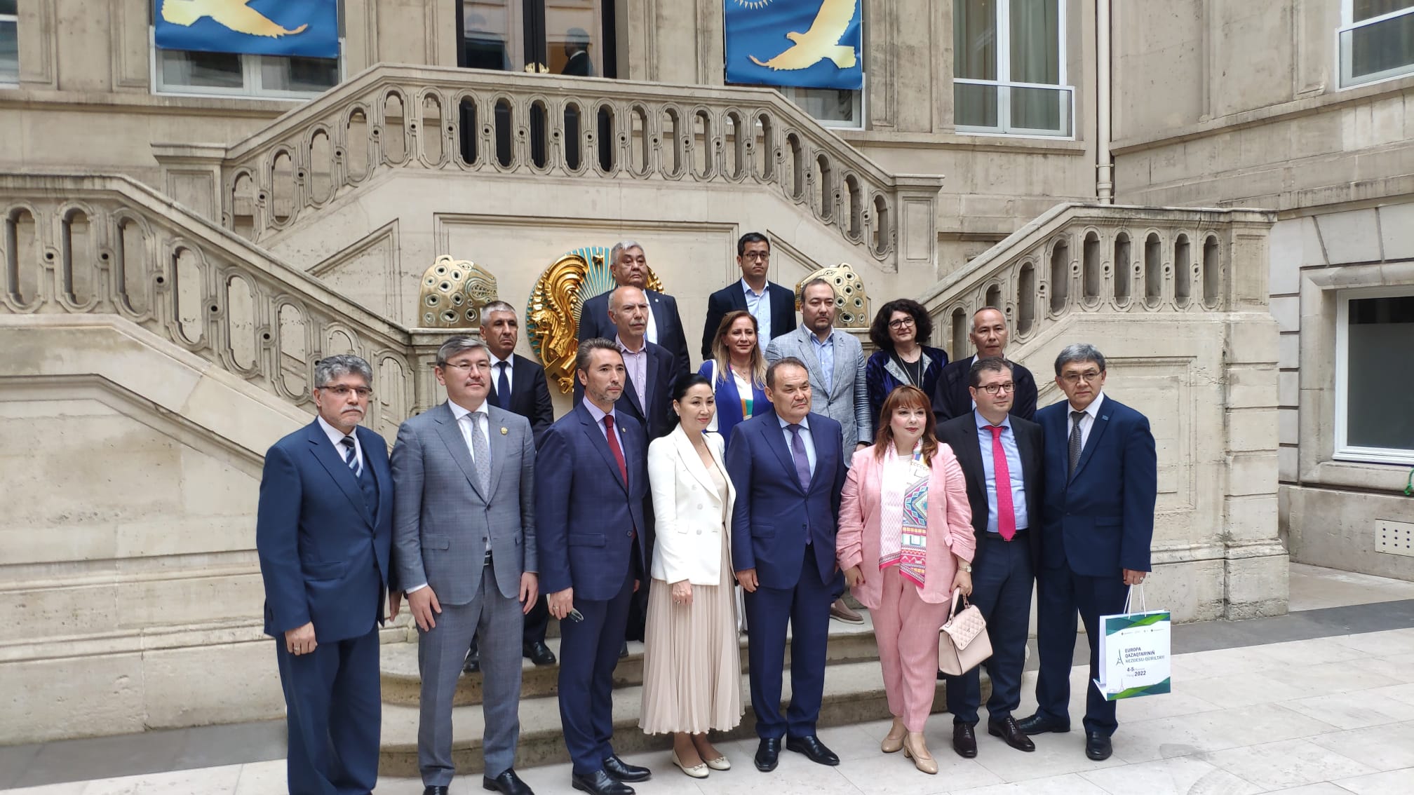 Kazakistan Büyükelçiliğinde Düzenlenen Fransa'daki Türk Toplumları Tsk Bilgilendirme Ve Yeni Oluşum Ile Toplantı Sonrası