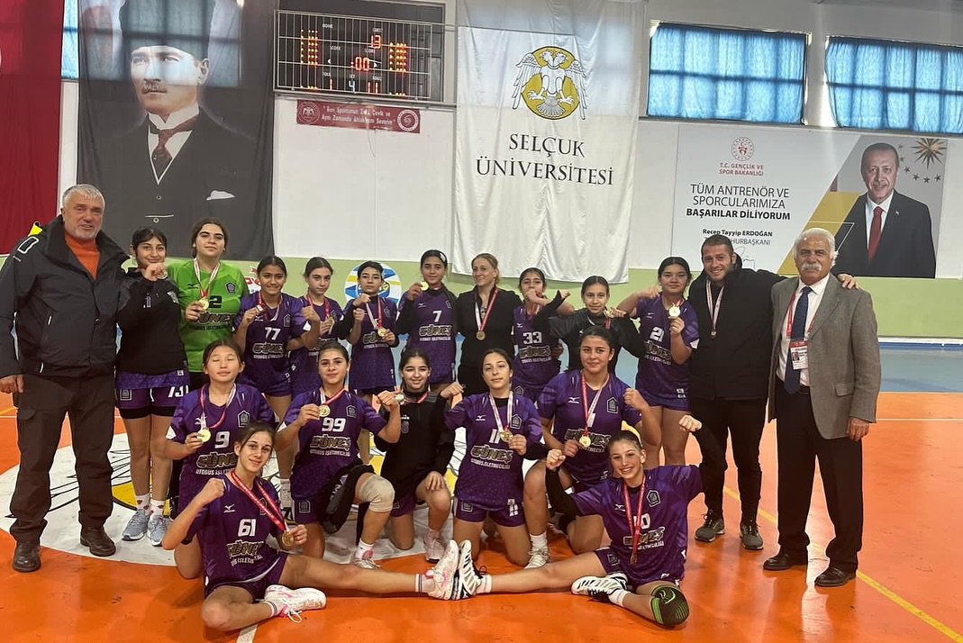 Konya'da Hentbol Heyecanı Yaşandı (2)