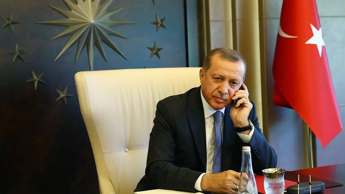 Cumhurbaskani Erdogan Uef 723