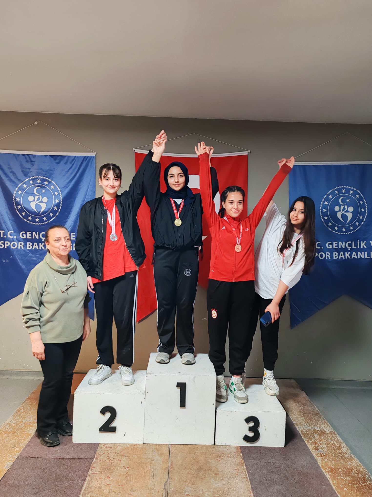 Halterde Büyük Başarı (1)