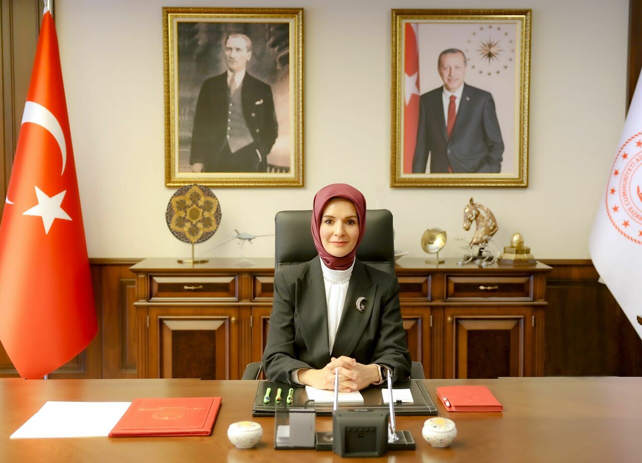 Bakan Mahinur Ozdemir Goktas Foto