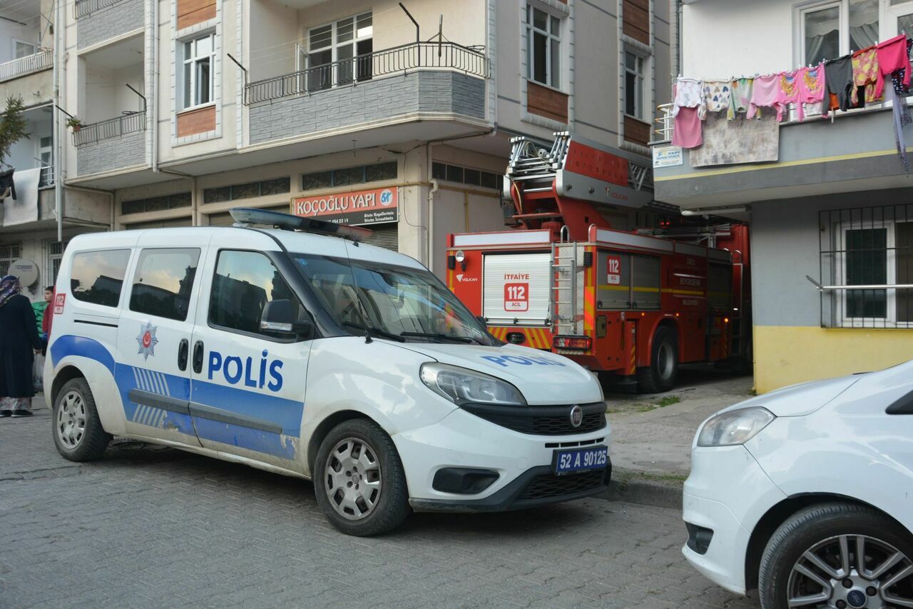 A W576884 07