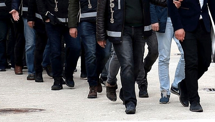 Konya Merkezli Dolandiricilik Operasyonunda 3 Zanli Tutuklandi