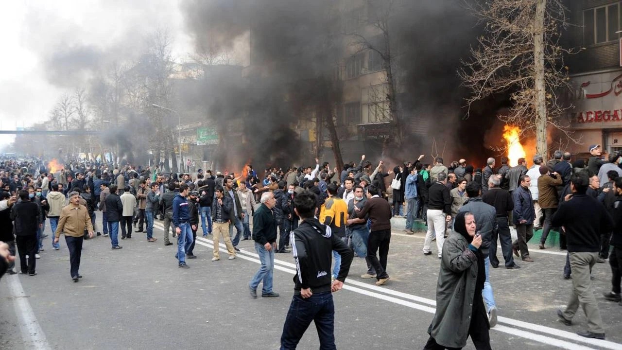 Irandaki Protestolarda Olu Sayisi 3 Bin 308E Tutuklu Sayisi 24 Bin 266Ya Yukseldi Isindetayi Haber