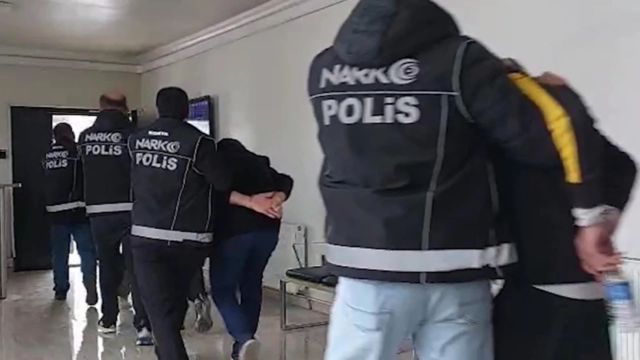 Konyada Zehir Tacirlerine Buyuk Darbe 20 Gunde 97 Operasyon 110 Tutuklama Tuc8
