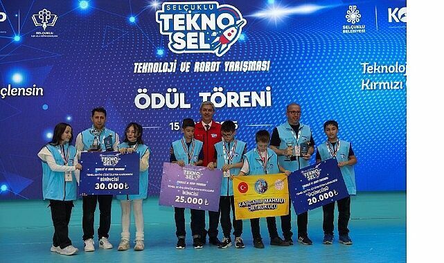 Teknosel (1)