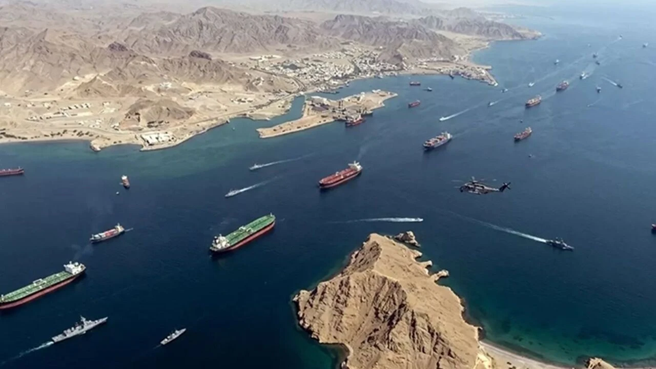 Hurmuz Bogazi Gemilere Kapali 1