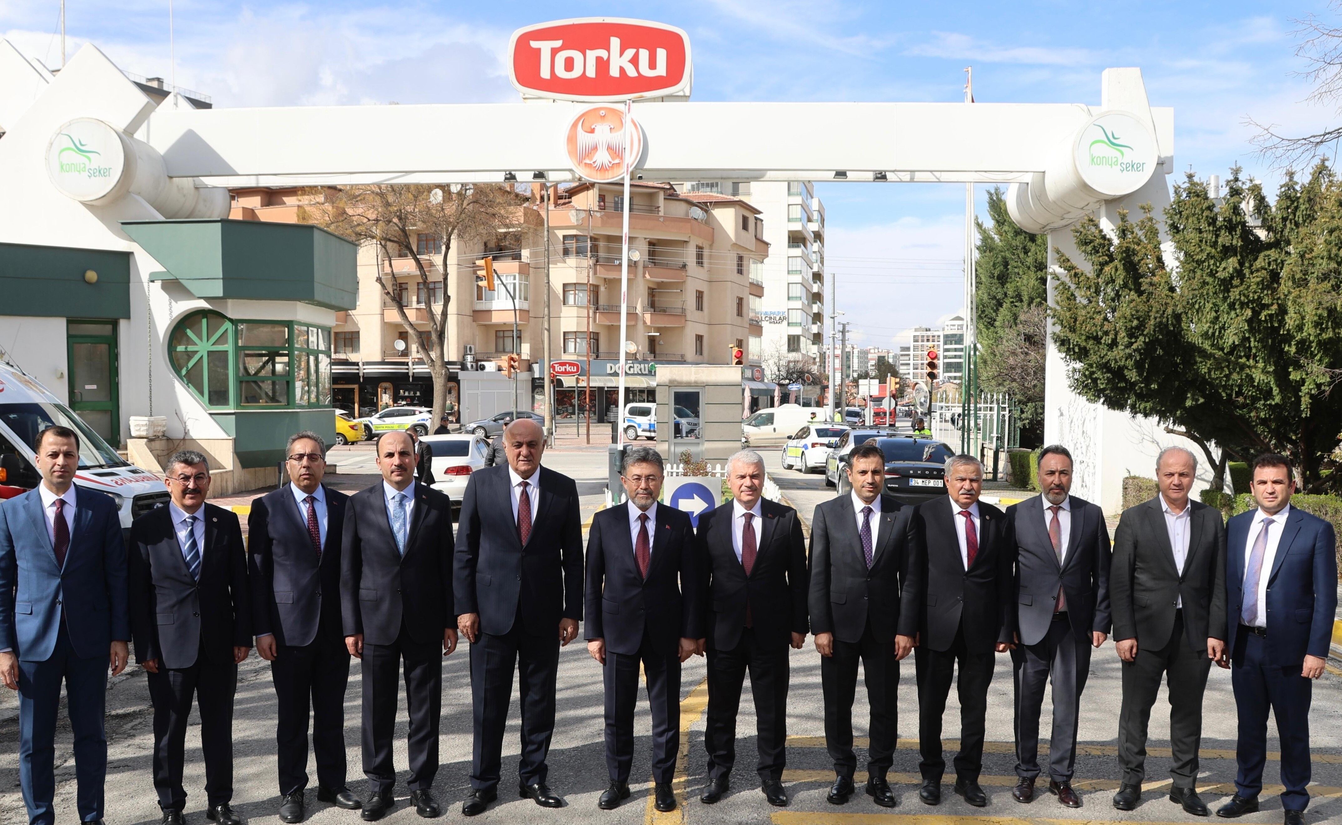Bakan Yumaklı (3)