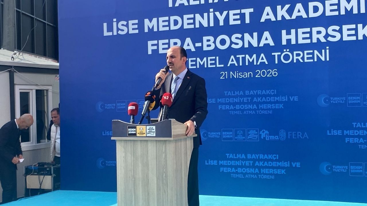Kırmızı Ve Beyaz Modern Son Dakika Haberleri Youtube Küçük Resmi 2026 04 21T170225.921