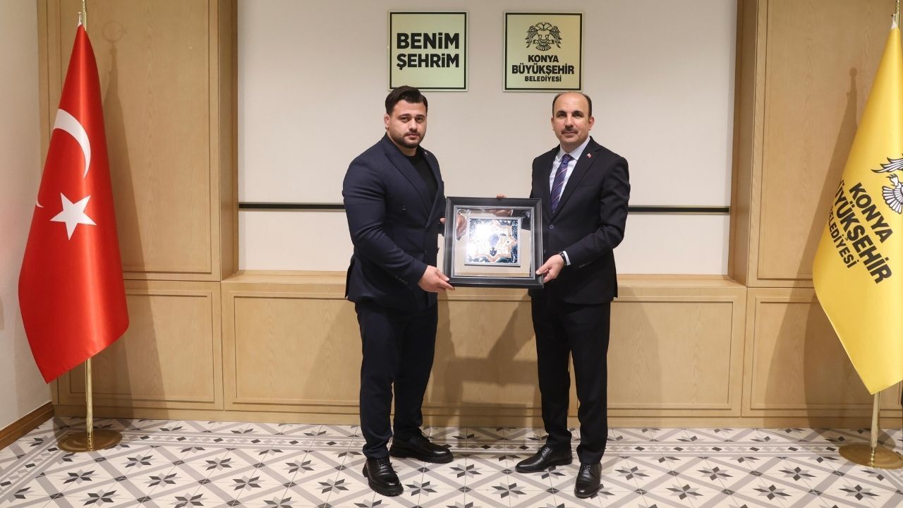 Kırmızı Ve Beyaz Modern Son Dakika Haberleri Youtube Küçük Resmi 2026 04 29T134143.313