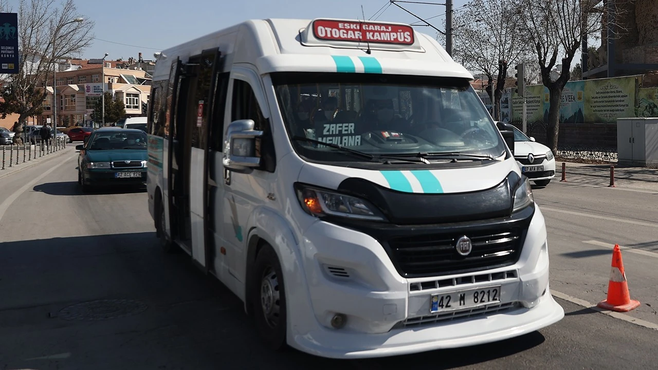 Konyada Minibus Ucretlerine Zam Geldi