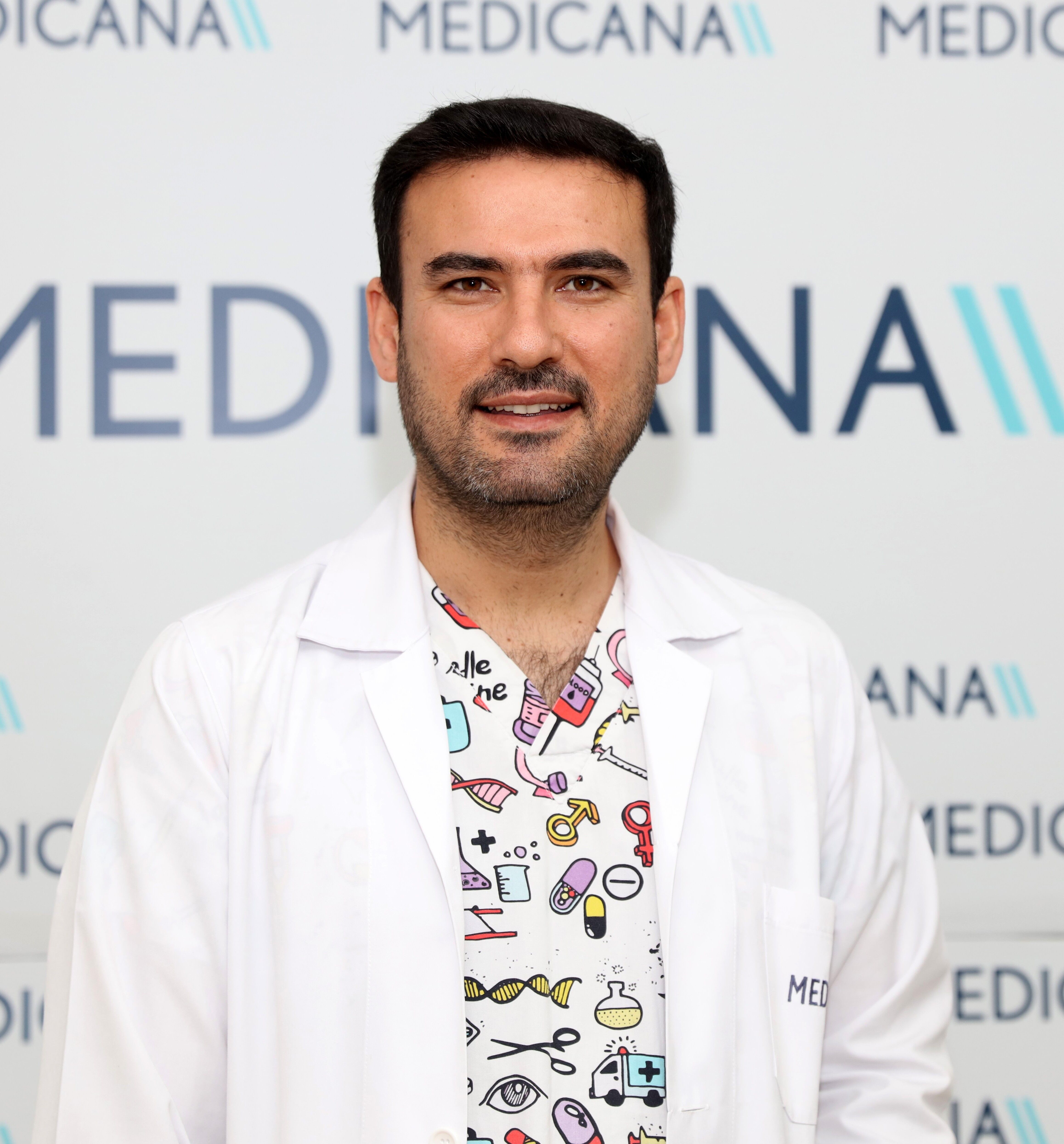 Göz Hastalıkları Uzmanı Op. Dr. Yavuz Özpınar