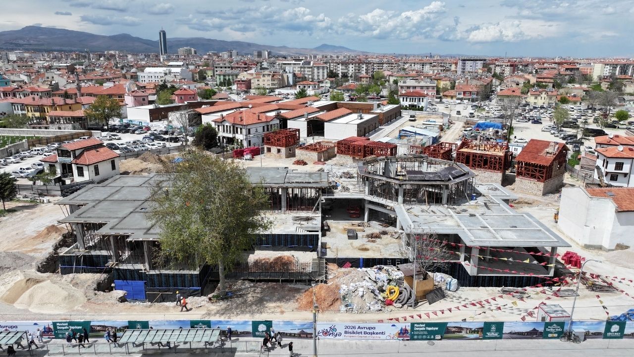 Kırmızı Ve Beyaz Modern Son Dakika Haberleri Youtube Küçük Resmi 2026 05 07T123445.953