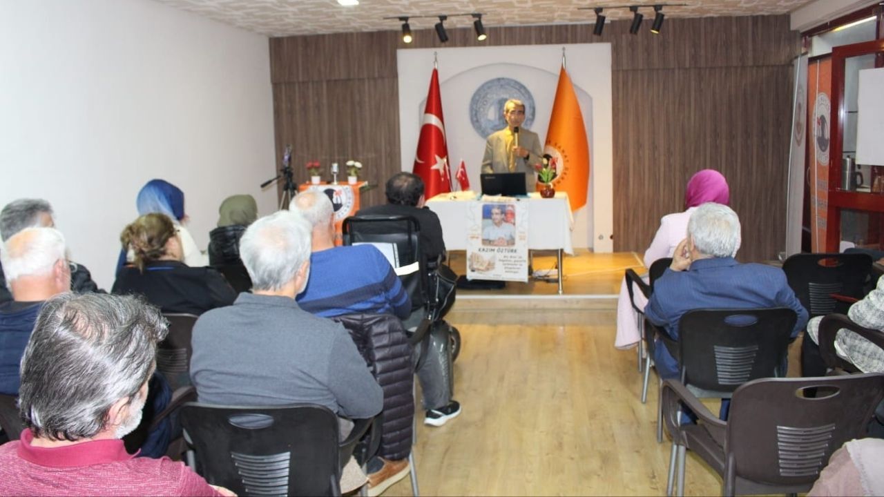 Kırmızı Ve Beyaz Modern Son Dakika Haberleri Youtube Küçük Resmi 2026 05 13T092609.856