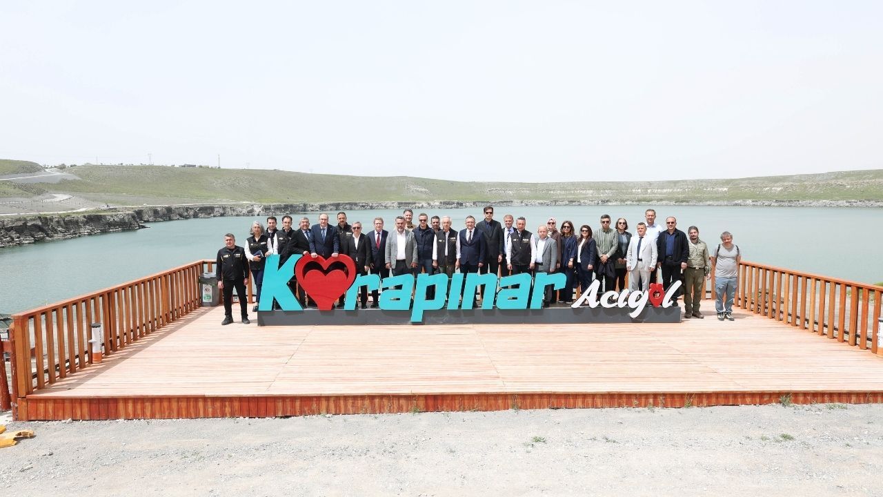 Kırmızı Ve Beyaz Modern Son Dakika Haberleri Youtube Küçük Resmi 2026 05 13T100146.501