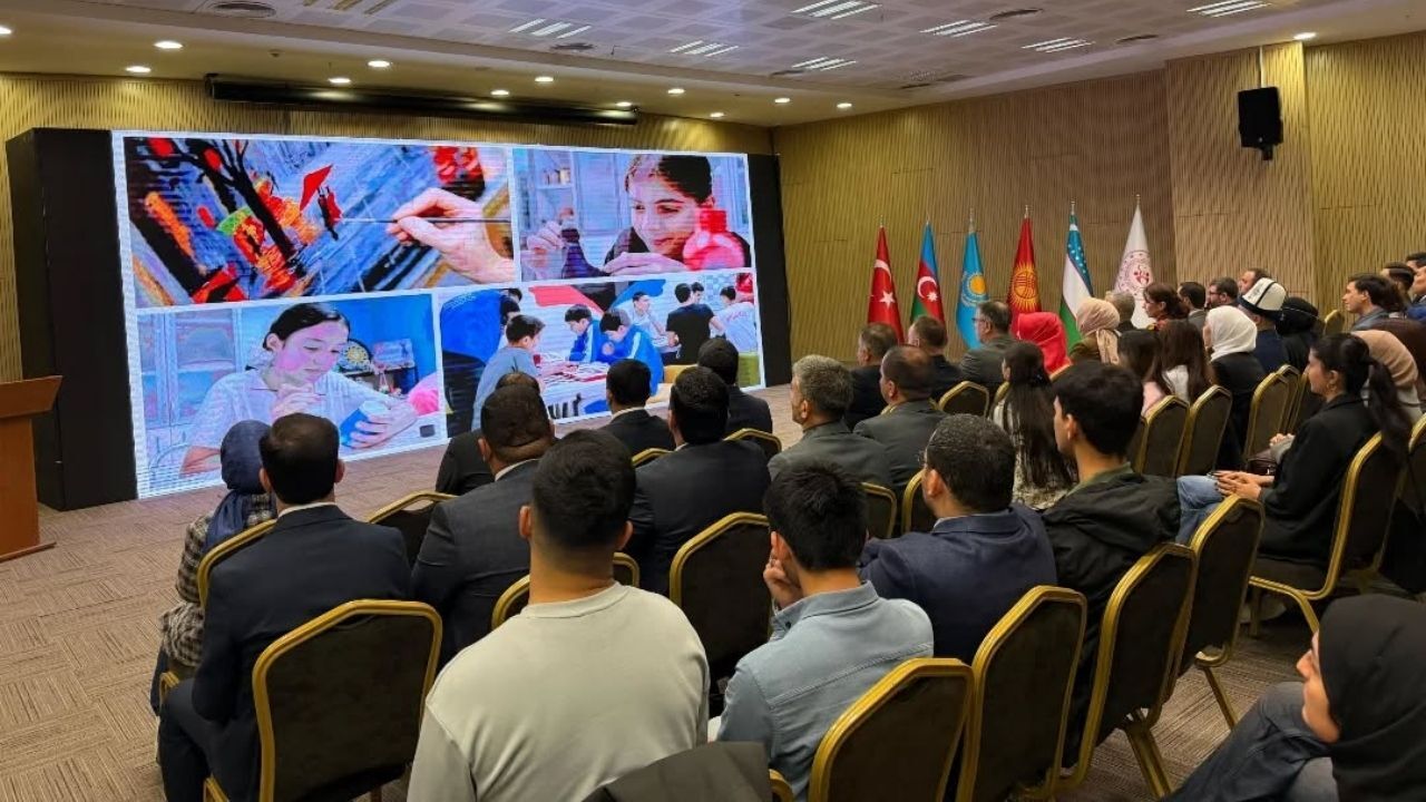 Kırmızı Ve Beyaz Modern Son Dakika Haberleri Youtube Küçük Resmi 2026 05 15T101544.834