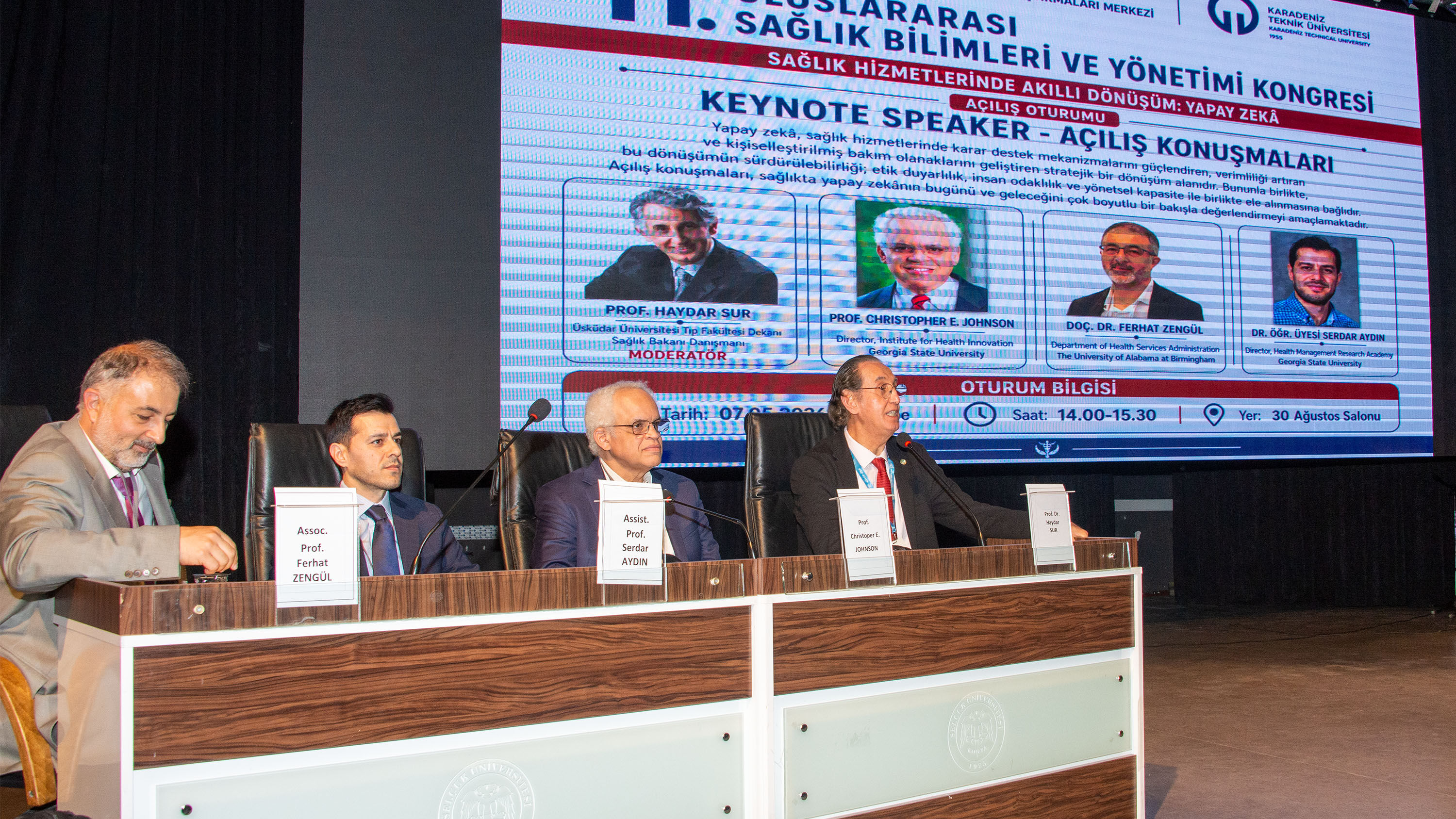 ‘Sağlıkta Akıllı Dönüşüm’ Selçuk Üniversitesinde Ele Alınıyor (6)